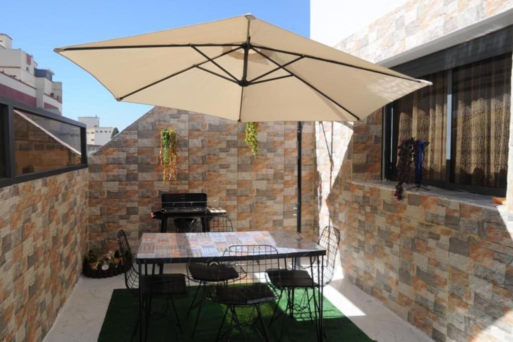 Appartement Meuble Et Bien Situe Meknesz Kültér fotó